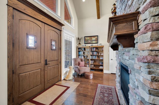 217 Hunter Pass, Waxahachie, TX 75165