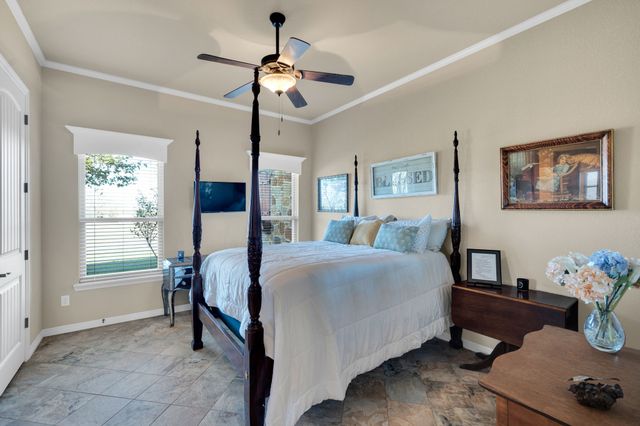 217 Hunter Pass, Waxahachie, TX 75165