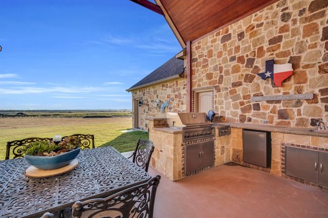 217 Hunter Pass, Waxahachie, TX 75165