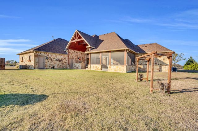 217 Hunter Pass, Waxahachie, TX 75165