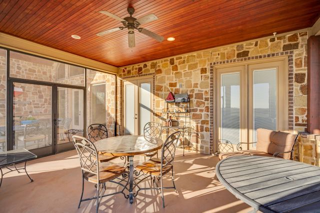 217 Hunter Pass, Waxahachie, TX 75165