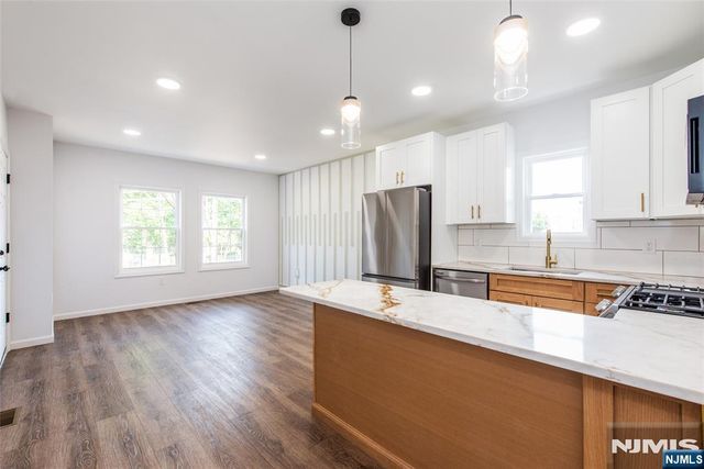 1150 Grove Street 2nd Floor, Irvington, NJ 07111