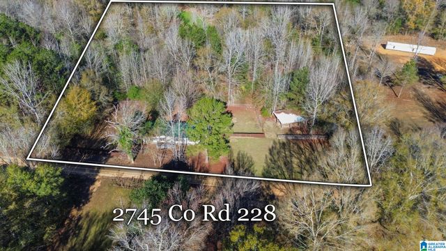 2745 COUNTY ROAD 228, Clanton, AL 35045