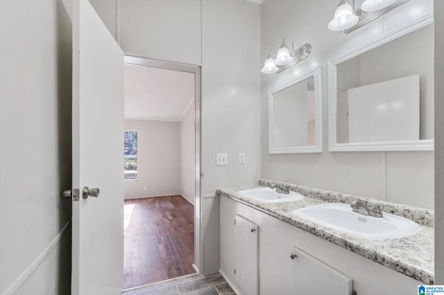 2745 COUNTY ROAD 228, Clanton, AL 35045