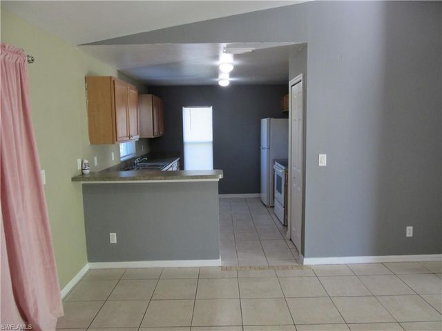 922 Eisenhower BLVD, Lehigh Acres, FL 33974
