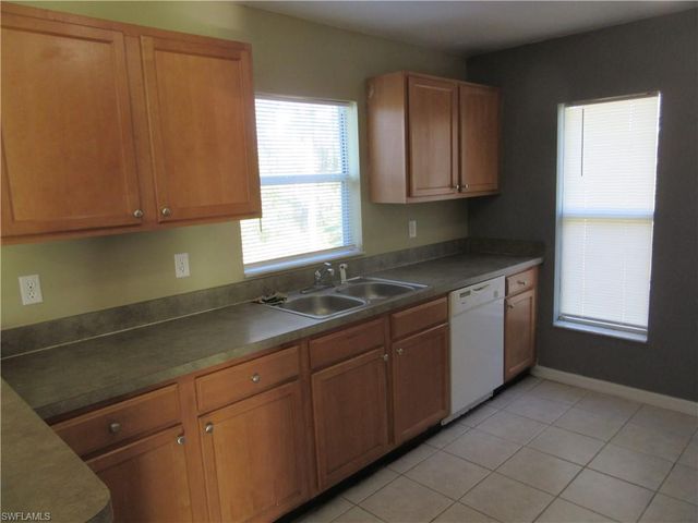 922 Eisenhower BLVD, Lehigh Acres, FL 33974