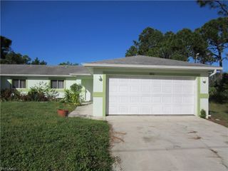 922 Eisenhower BLVD, Lehigh Acres, FL 33974