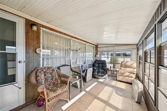 722 TAM O SHANTER AVENUE, Sun City Center, FL 33573