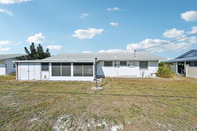 722 TAM O SHANTER AVENUE, Sun City Center, FL 33573