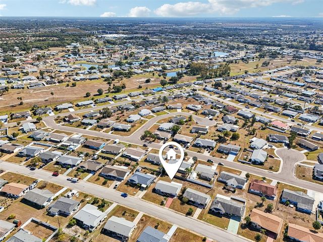 722 TAM O SHANTER AVENUE, Sun City Center, FL 33573