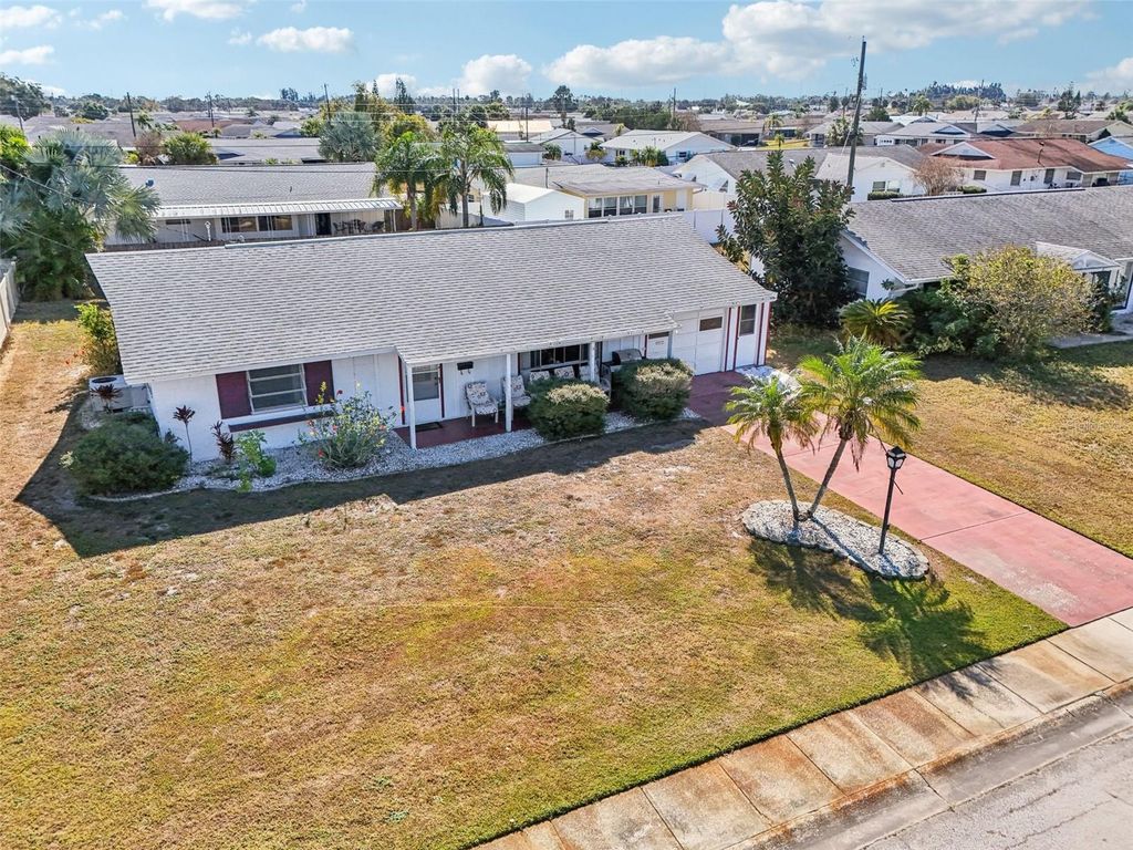 722 TAM O SHANTER AVENUE, Sun City Center, FL 33573