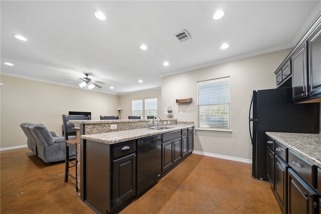 427 Momma Bear Drive, College Station, TX 77845 — photo 5