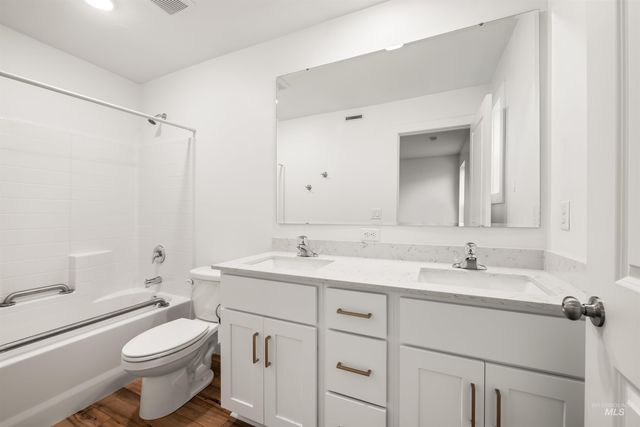 11124 Maroon Bells Dr, Caldwell, ID 83605