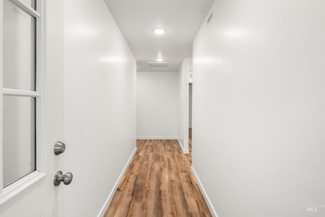 11124 Maroon Bells Dr, Caldwell, ID 83605