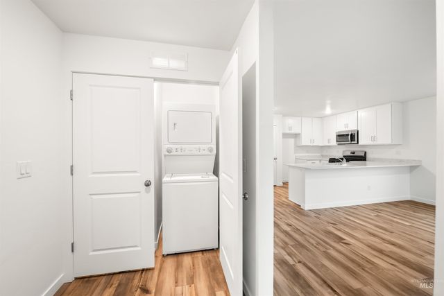 11124 Maroon Bells Dr, Caldwell, ID 83605