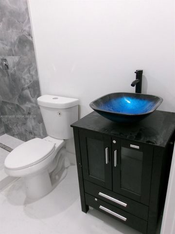 3224 NW 181st St, Miami Gardens, FL 33056