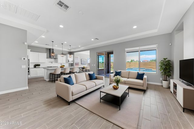 10716 E THATCHER Avenue, Mesa, AZ 85212