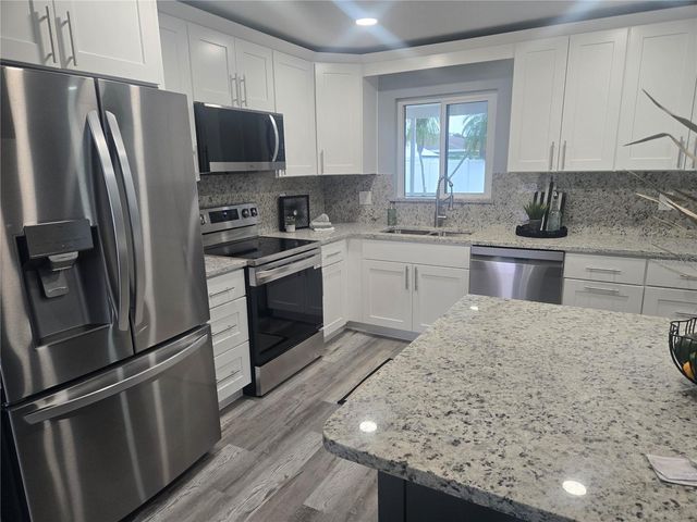 12446 88TH AVENUE, Seminole, FL 33772