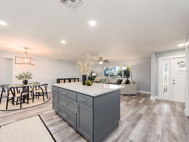 12446 88TH AVENUE, Seminole, FL 33772