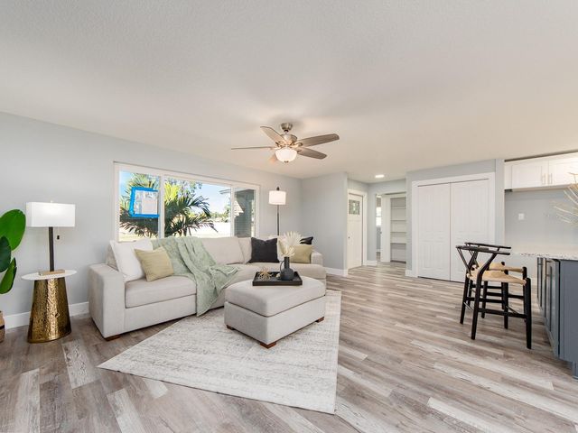 12446 88TH AVENUE, Seminole, FL 33772