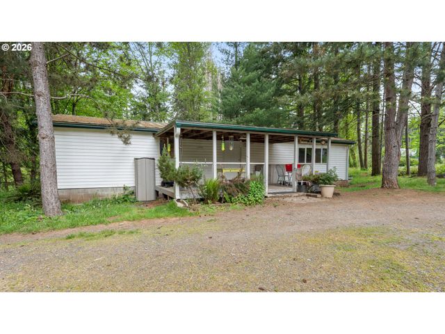 31484 Se WOODLAND Rd, Estacada, OR 97023