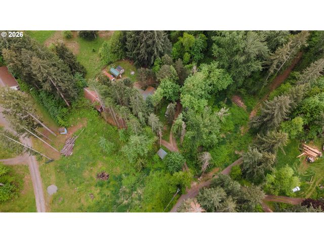 31484 Se WOODLAND Rd, Estacada, OR 97023
