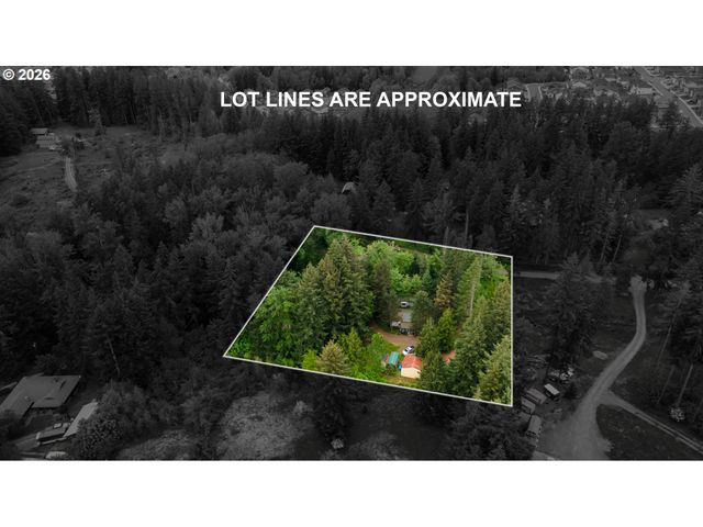 31484 Se WOODLAND Rd, Estacada, OR 97023
