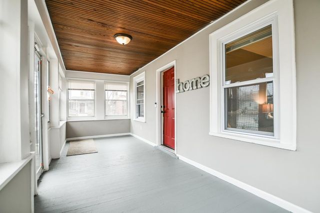 100 E 38th Street, Minneapolis, MN 55408