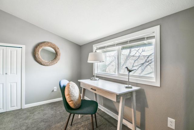 100 E 38th Street, Minneapolis, MN 55408