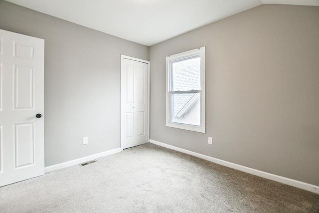 100 E 38th Street, Minneapolis, MN 55408