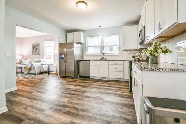 100 E 38th Street, Minneapolis, MN 55408