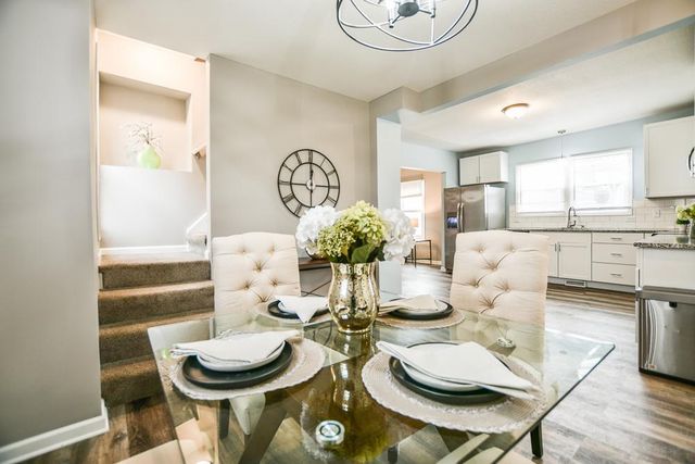 100 E 38th Street, Minneapolis, MN 55408