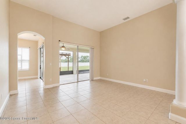 197 Brandy Creek Circle SE, Palm Bay, FL 32909