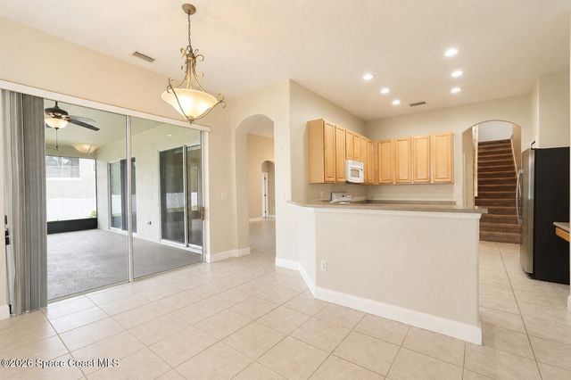 197 Brandy Creek Circle SE, Palm Bay, FL 32909