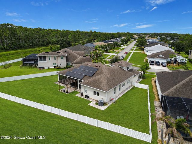197 Brandy Creek Circle SE, Palm Bay, FL 32909