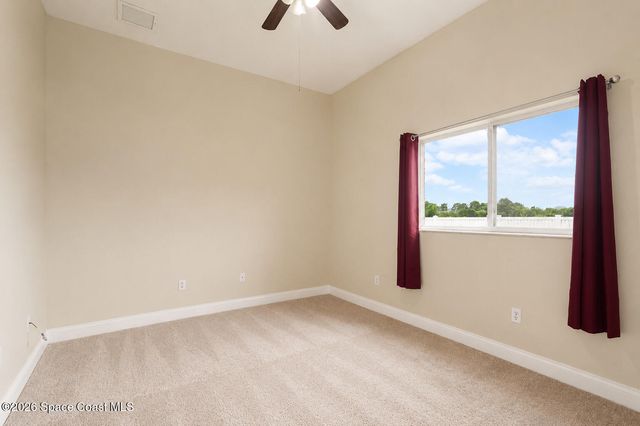 197 Brandy Creek Circle SE, Palm Bay, FL 32909