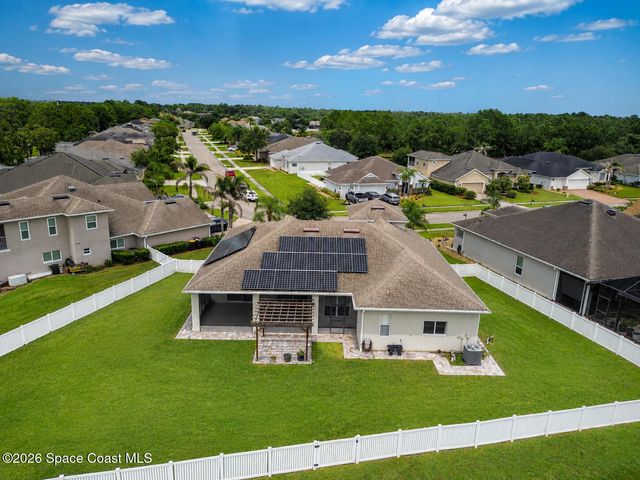 197 Brandy Creek Circle SE, Palm Bay, FL 32909
