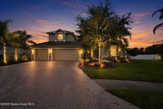 197 Brandy Creek Circle SE, Palm Bay, FL 32909