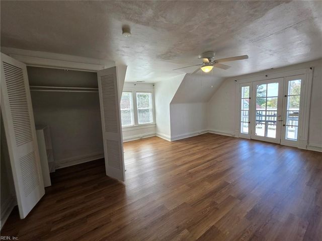 132 Orleans Cir Apt 3, Norfolk, VA 23509