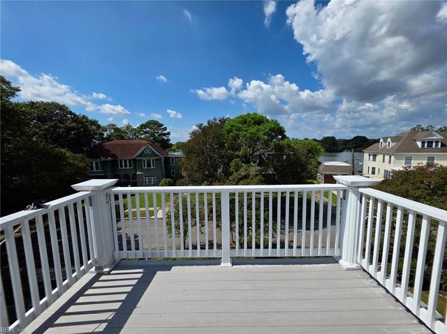 132 Orleans Cir Apt 3, Norfolk, VA 23509