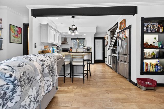 2702 Douglas Avenue 126, Dallas, TX 75219