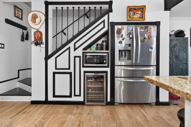 2702 Douglas Avenue 126, Dallas, TX 75219