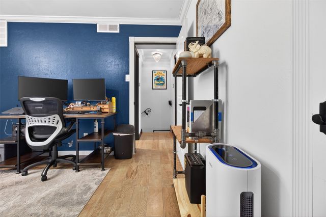 2702 Douglas Avenue 126, Dallas, TX 75219