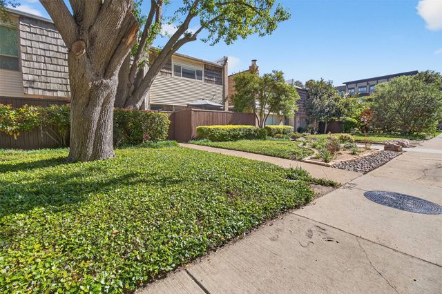 2702 Douglas Avenue 126, Dallas, TX 75219