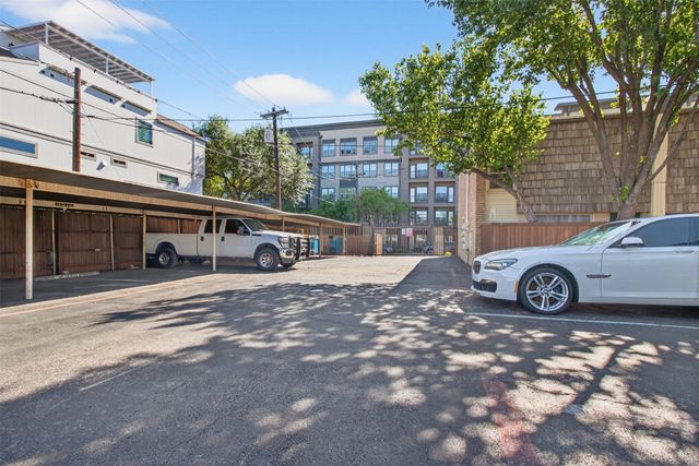 2702 Douglas Avenue 126, Dallas, TX 75219