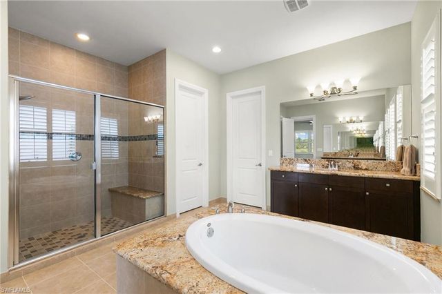 9323 Glenforest DR, Naples, FL 34120