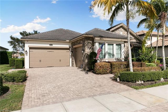 9323 Glenforest DR, Naples, FL 34120