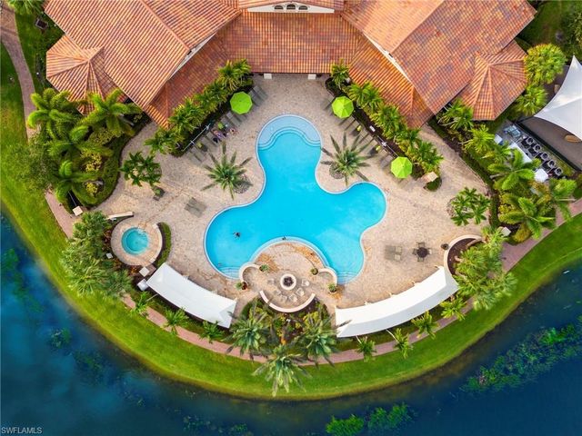 9323 Glenforest DR, Naples, FL 34120