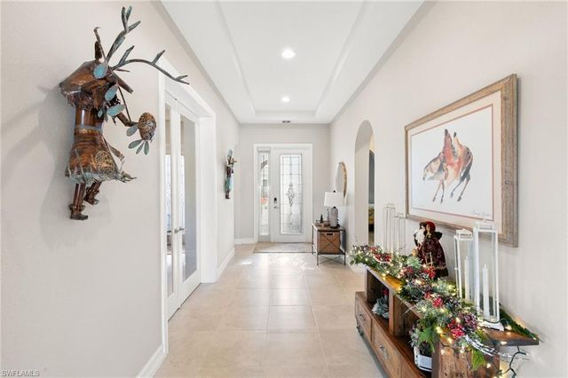 9323 Glenforest DR, Naples, FL 34120