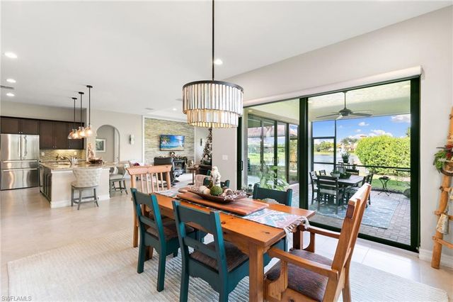 9323 Glenforest DR, Naples, FL 34120